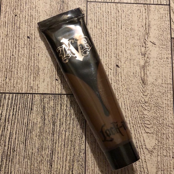 KVD Beauty Mini Lock-It Full-Coverage Long-Wear Matte Liquid Foundation - Picture 3 of 16